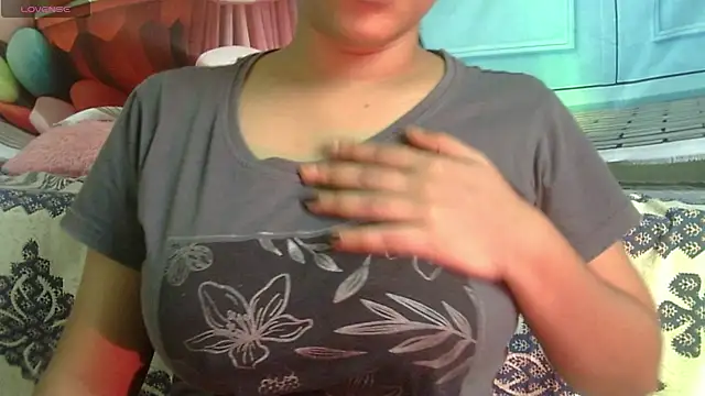 Preeti-Sexy online show from 06-23-26, 06:11