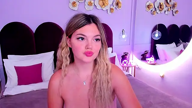 ZaraBloom online show from 11-28-25, 03:17