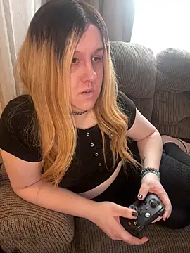 PuckBunny17 online show from 02-02-25, 04:32