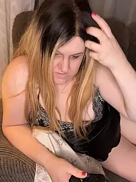 PuckBunny17 online show from 02-15-25, 10:22