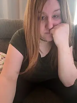 Snapshot of PuckBunny17 chatting on 02-22-26, 04:19 PuckBunny17 online show from 02-22-26, 04:19