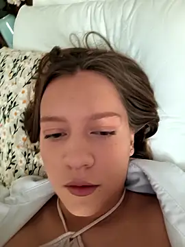 AliceBrayan online show from 09-09-25, 05:06