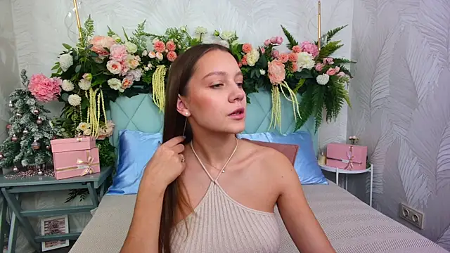 AliceBrayan online show from 12-20-25, 05:05