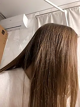 AliceBrayan online show from 01-13-26, 05:06