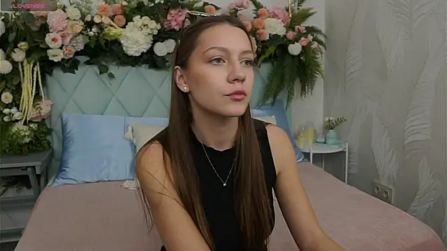 AliceBrayan online show from 03-12-26, 05:06