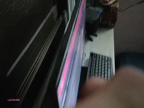 Snapshot of bbhiShark chatting on 11-02-25, 08:30 bbhiShark online show from 11-02-25, 08:30