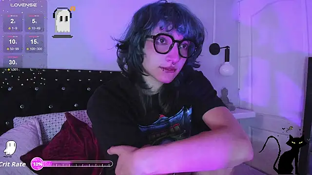 Ghosty Doll online show from 10-14-25, 08:42