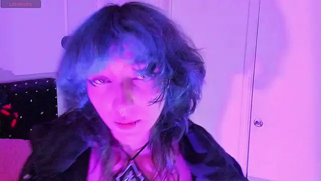 Ghosty Doll online show from 10-20-25, 08:20