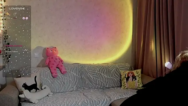 SpiceJessy online show from 11-28-25, 05:40