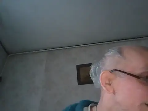 mariusica1xh online show from 10-24-25, 03:11