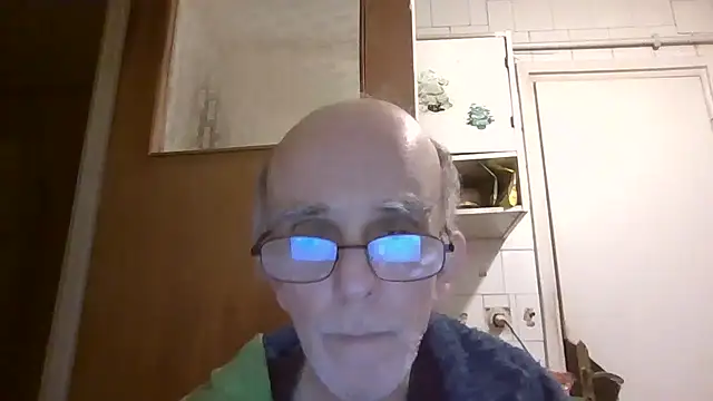 mariusica1xh online show from 04-11-26, 02:30