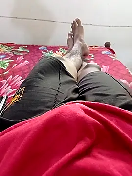 Snapshot of Dhjdjsjjdjj chatting on 04-15-26, 07:14 Dhjdjsjjdjj online show from 04-15-26, 07:14