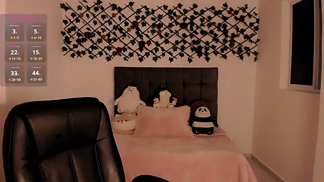 Lilith Miller21 online show from 11-01-25, 07:19