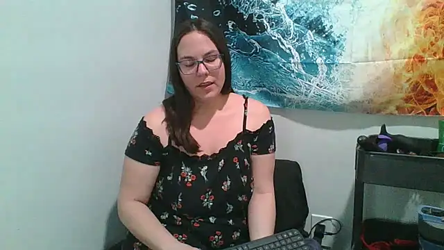 Snapshot of Punishwithpain chatting on 02-18-25, 10:47 Punishwithpain online show from 02-18-25, 10:47