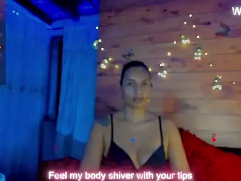 Snapshot of mykaelahoney chatting on 09-30-25, 03:56 mykaelahoney online show from 09-30-25, 03:56