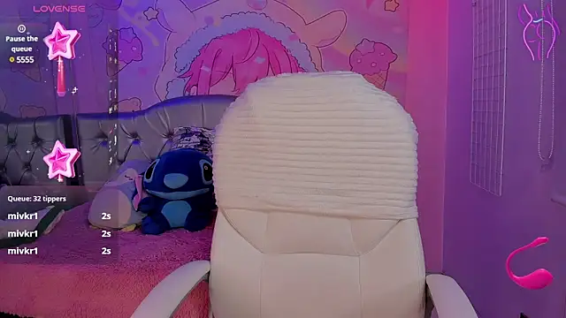 Snapshot of sophie_ws chatting on 12-21-24, 11:56 sophie ws online show from 12-21-24, 11:56