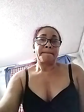 CafeCaliente69 online show from 01-11-25, 10:07