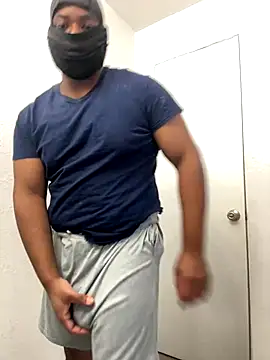 Snapshot of daddythiccklegg chatting on 10-18-25, 09:28 daddythiccklegg online show from 10-18-25, 09:28