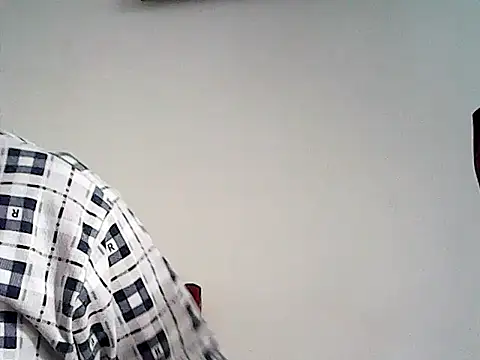Snapshot of hewujiutian2024 chatting on 05-22-26, 01:47 hewujiutian2024 online show from 05-22-26, 01:47