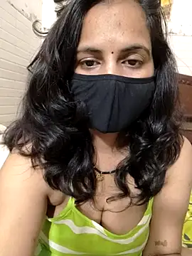Snapshot of Nehubhabhi26 chatting on 03-20-25, 05:25 Nehubhabhi26 online show from 03-20-25, 05:25