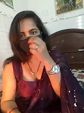 Snapshot of Nehubhabhi26 chatting on 02-01-25, 04:43 Nehubhabhi26 online show from 02-01-25, 04:43
