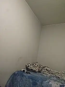 Userio072 online show from 02-09-25, 03:43