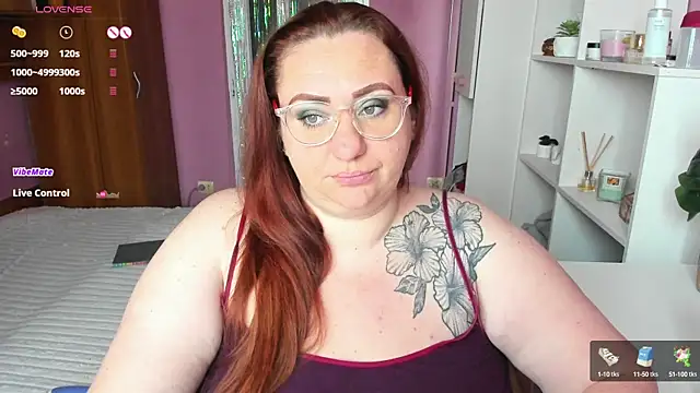 Snapshot of lovely_adelle chatting on 02-08-25, 10:50 lovely adelle online show from 02-08-25, 10:50