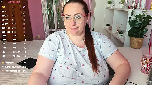 Snapshot of lovely_adelle chatting on 03-07-25, 12:23 lovely adelle online show from 03-07-25, 12:23