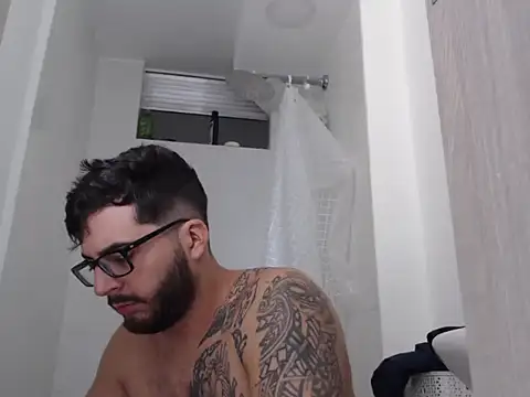 thomas gun online show from 01-08-26, 04:02