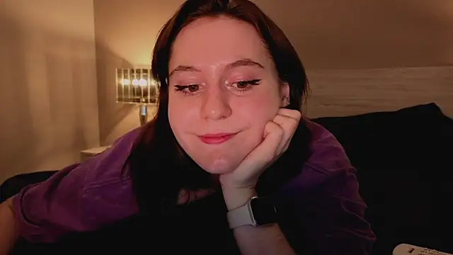 Snapshot of Diana_Flower chatting on 10-22-25, 02:55 Diana Flower online show from 10-22-25, 02:55