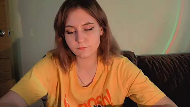 Snapshot of Diana_Flower chatting on 09-11-25, 09:42 Diana Flower online show from 09-11-25, 09:42