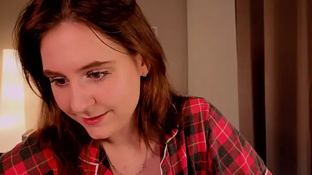 Diana Flower online show from 11-21-25, 05:28