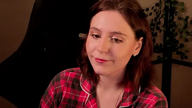 Diana Flower online show from 03-12-26, 12:31