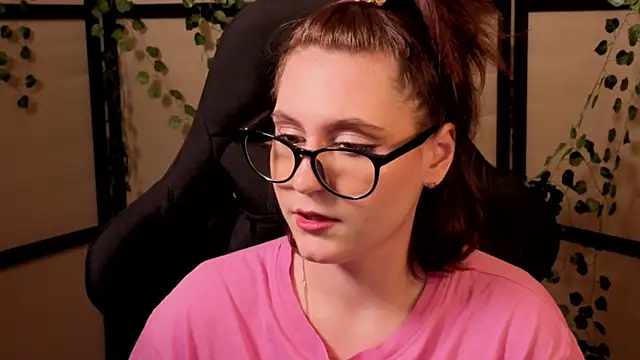 Diana Flower online show from 02-07-26, 01:08