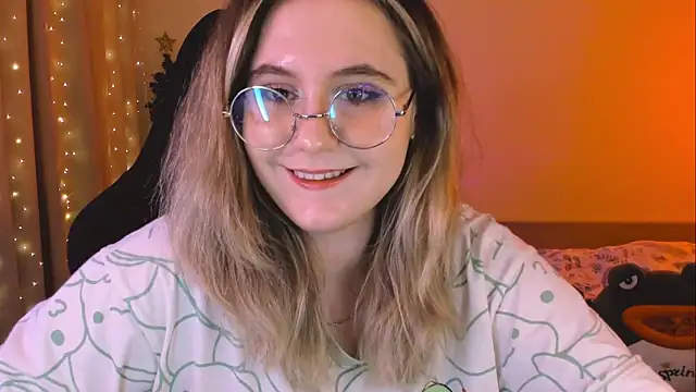 Snapshot of Diana_Flower chatting on 01-31-25, 10:10 Diana Flower online show from 01-31-25, 10:10