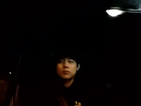 whitebriefboy online show from 04-08-26, 05:03