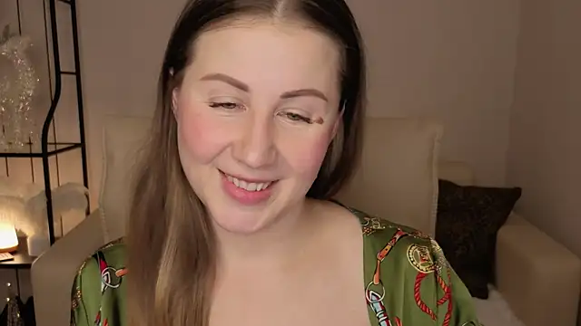 Helens love online show from 12-18-25, 03:00