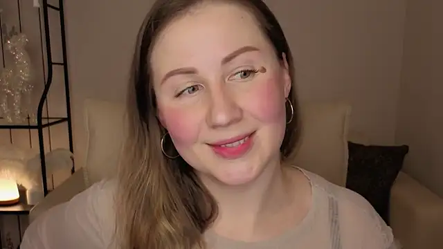 Helens love online show from 12-19-25, 06:49