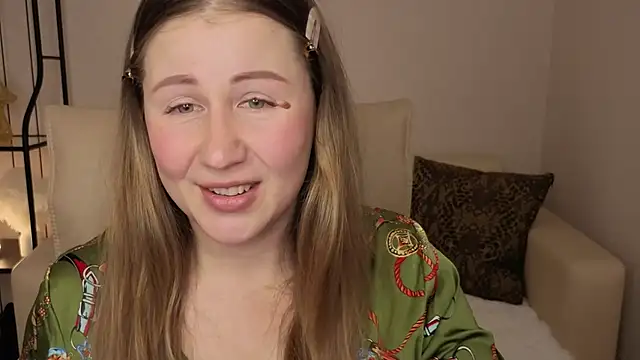 Helens love online show from 11-29-25, 02:01