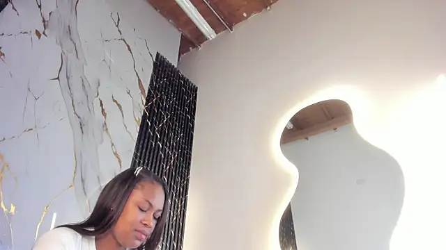 ebony hot1 online show from 02-13-26, 01:22