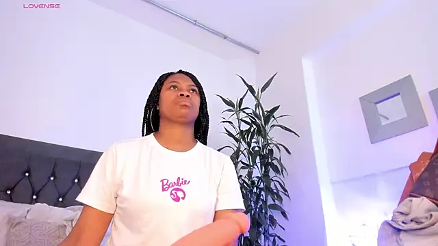 ebony hot1 online show from 02-18-25, 01:44