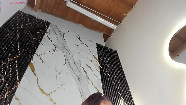 ebony hot1 online show from 02-17-26, 01:30