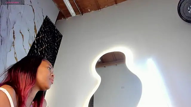 ebony hot1 online show from 03-17-26, 01:58