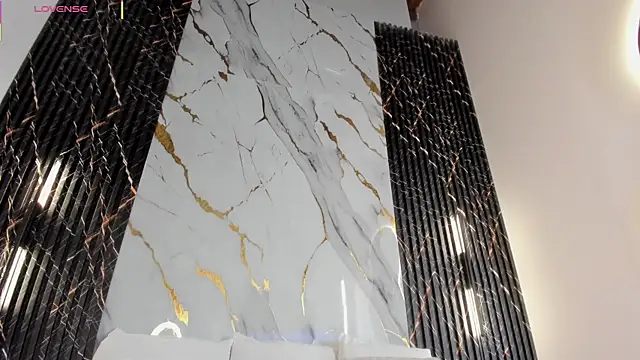 ebony hot1 online show from 02-14-26, 01:11