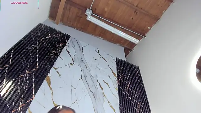 ebony hot1 online show from 02-18-26, 01:40