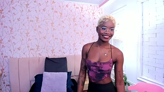 amber-hill online show from 02-11-26, 04:18