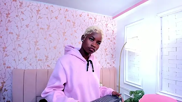 amber-hill online show from 02-12-26, 05:07