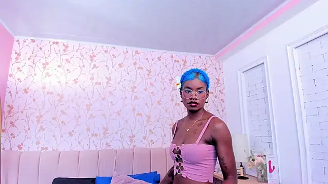 amber-hill online show from 03-03-26, 07:21