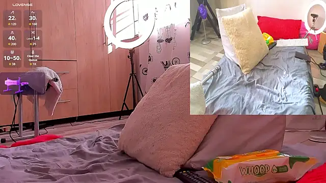 jolee   online show from 02-22-26, 09:05