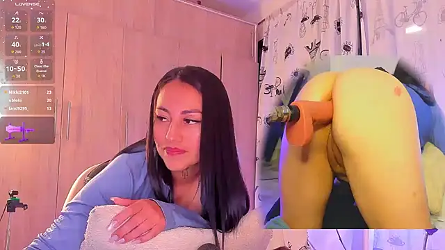 jolee   online show from 04-11-26, 12:40